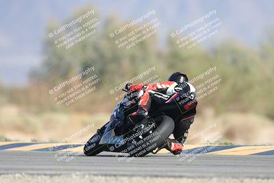 media/Oct-04-2025-CVMA (Sat) [[408bcdd6e4]]/Race 13-Amateur Supersport Open/